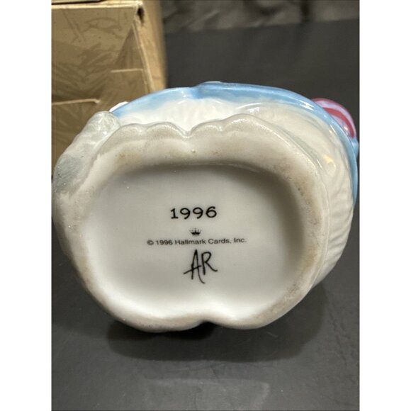 Hallmark 1996 Keepsake Cookie Jar Friends CARMEN Ceramic CAT Ornament - Picture 13 of 13